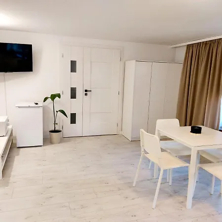 Pokoje Lejla Leba Exterior foto
